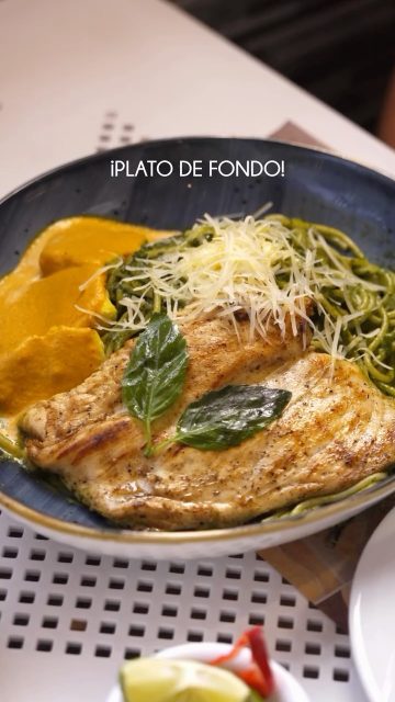 ¿Almuerzo rico, económico y elegante en el Callao? ¡Sí existe!🍽️💛
En La Rosa de Sarón 🌹contamos con menús del día que incluyen todo lo que necesitas:
✅ Bebida
✅ Entrada
✅ Fondo a elegir
¡Todo por tan solo S/ 22 soles! 🤯
Perfectos para reuniones, almuerzos ejecutivos o simplemente darte ese gusto que mereces 💼😊
¡Ven hoy y come rico sin gastar de más!
📍 Av. Sáenz Peña 1401, Callao
🕖 Lunes a domingo | 7am - 10pm
📲 915 237 963 / 981 581 700
#LaRosaDeSarón #MenuDelDia #AlmuerzoEconómico #ComidaCallao #S22Soles